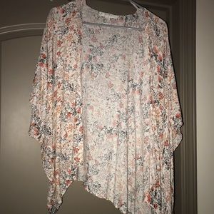 Super cute kimono never worn